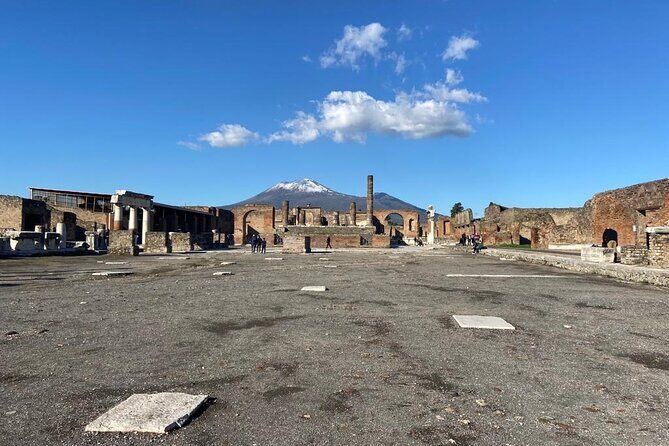 Full-Day Pompeii And Mt.Vesuvius Hike from Naples - Discovering Pompeii: Walking Through Ancient Rome