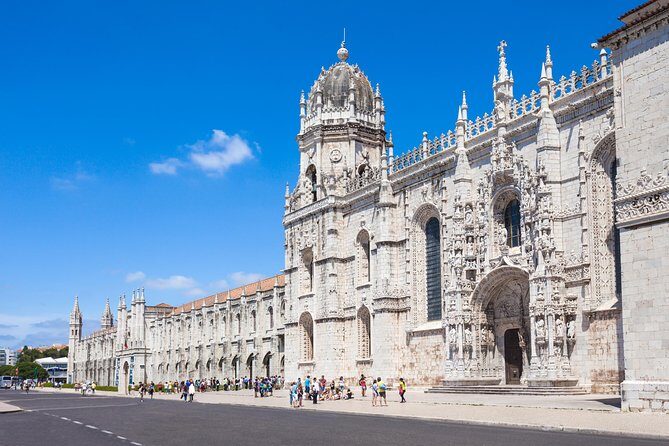 Full Day Private Tour - Lisbon's Heritage and Modernity - The Sum Up
