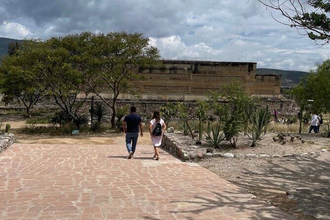 Full Day Private Tour of the State of Oaxaca - Authentic Craftsmanship in Teotitlán del Valle