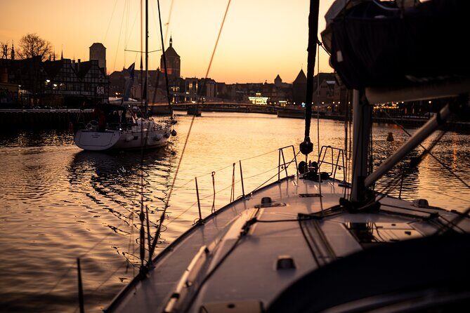 Gdansk Sunset Cruise with Welcome Drink - Who Should Consider This Cruise?
