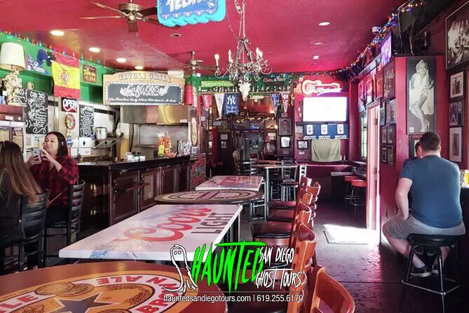 Ghosts and Goblets at San Diegos Most Haunted Bar Tour - The Eerie Concoctions: Themed Drinks