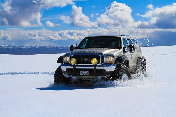 Golden Circle Glacier Super Jeep Tour / guided private tour - Transportation and Group Size: Comfort and Flexibility