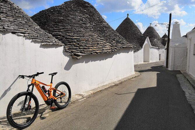 GPS Self guide Locorotondo+Alberobello + tasting in the vineyard - Who Will Love This Tour?
