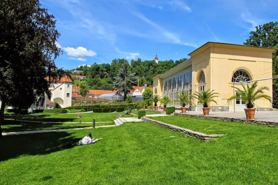 Graz: Old Town Highlights Private Walking Tour - The Itinerary Breakdown