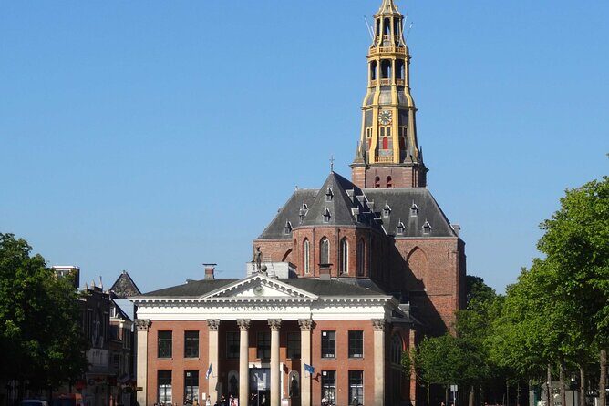 Groningen Scavenger Hunt and Sights Self-Guided Tour - Itinerary Breakdown and Key Sights