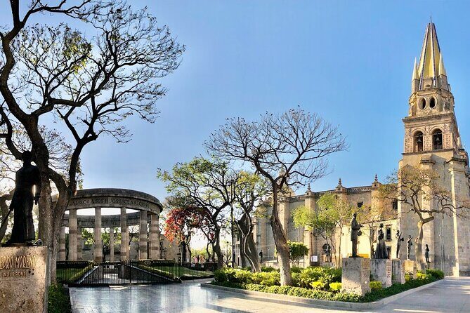 Guadalajara Flavors and History: Private Full-Day Tour - Authentic Experiences and Authentic Food