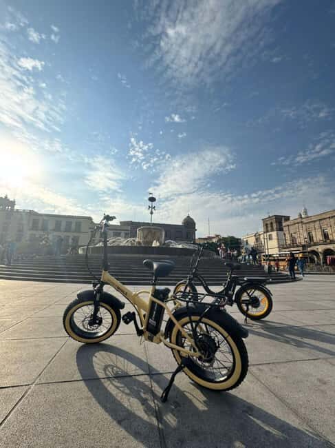 Guadalajara: Fun electric bike tour. - The Ride: Comfort and Accessibility