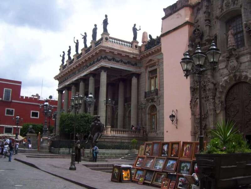 Guanajuato: Explore Silver Mines & Juarez Theater - Exploring the Silver Mine