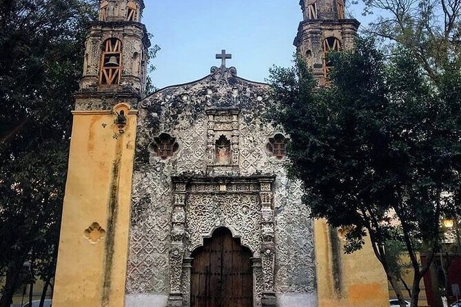 Guided Biking Tour in Coyoacán - The Sum Up
