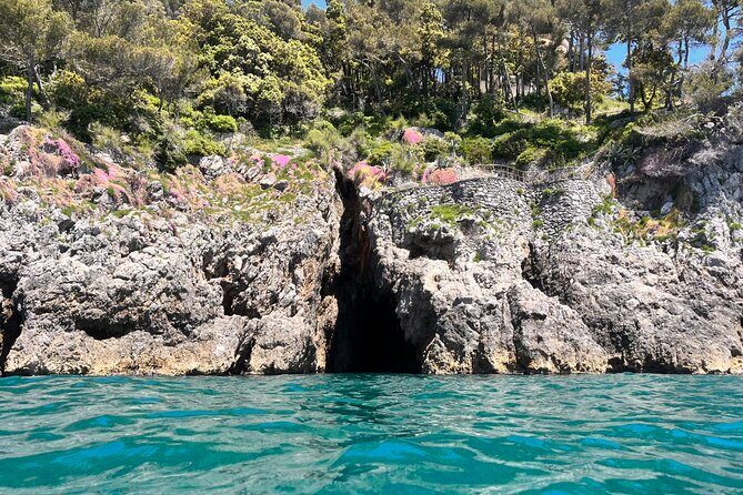 Guided Boat Tour of the Gulf of Poets - The Itinerary: What to Expect