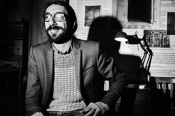 Guided Shared Experience on ONEROOM Books - The Experiences Highlights