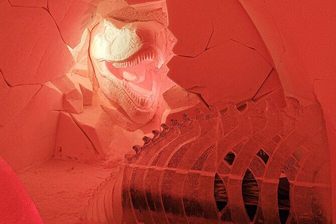 Guided Tour at Arctic Snow Hotel - Transport, Duration, and Group Size