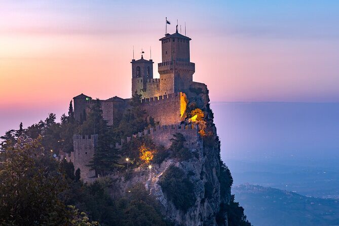 Guided Tour of San Marino at Sunset with aperitif included - A Deep Dive into the Sunset Walk