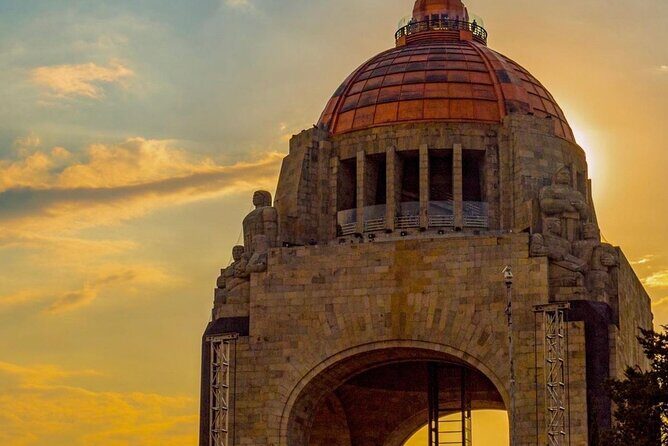 Guided Tour Visiting Historical Monuments at Night - Authentic Experiences and Local Insights