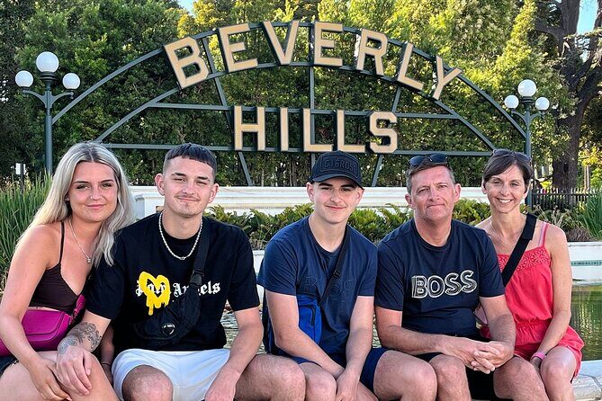 Half Day LA Tour: Hollywood, Celebrity Homes, Santa Monica - What Travelers Say