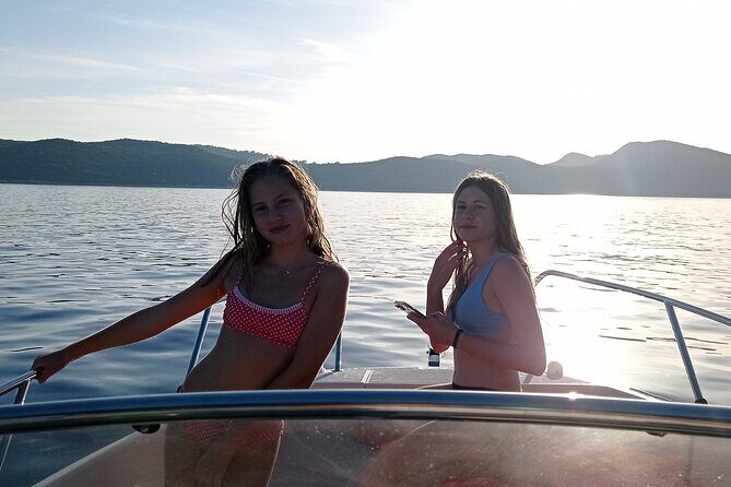 Half-Day Private Speed Boat Tour in Dubrovnik on Elaphiti Islands - Authentic Experiences and Traveler Feedback