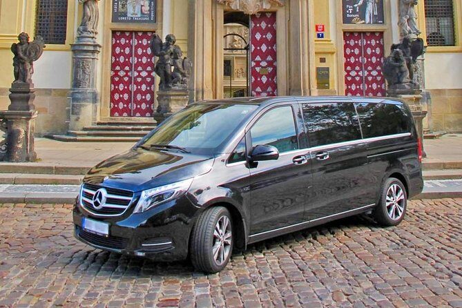Half-Day Private Tour of Prague + River Cruise by Luxury Mercedes - FAQ