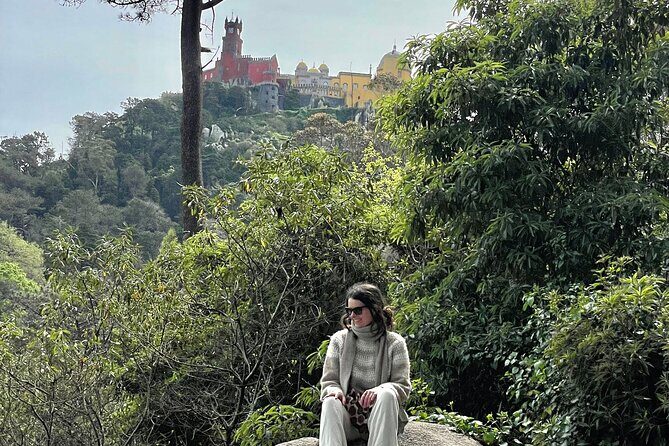 Half Day Tour in Sintra and the Coastline - Transport and Group Size