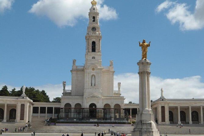 Half Day Visit Fatima and Village of the Pastorzinhos small group - A Well-Rounded Itinerary