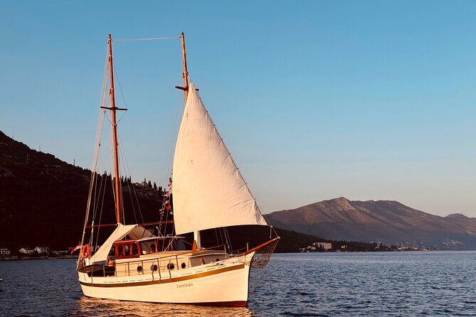 HalfDay Traditional Boat Tour in Korula Archipelago - Practical Details