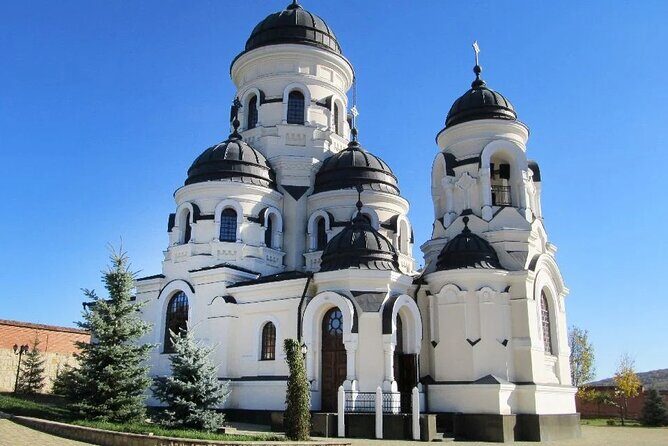 Highlights of Chisinau & Milestii Mici Wine Cellars - Authenticity & Personal Touches