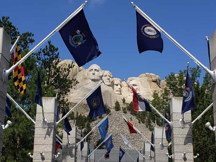 Hill City: Private Mount Rushmore, Crazy Horse & More Tour - What Sets This Tour Apart?