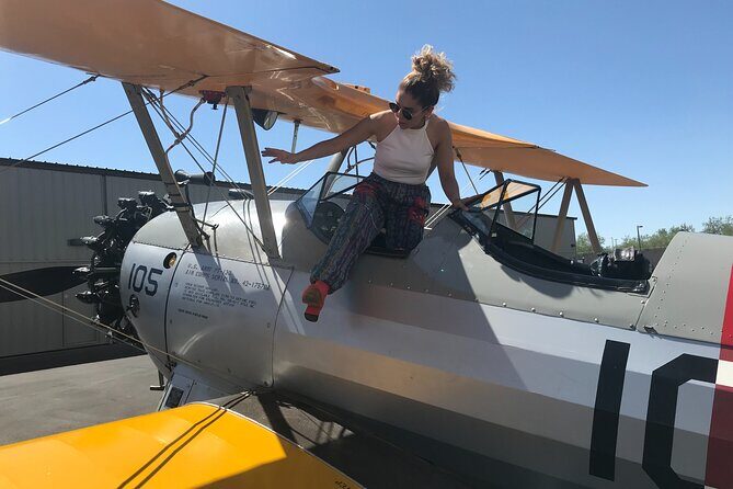 Historical Flight in an Open Cockpit Biplane from WWII - Authenticity and Historical Significance