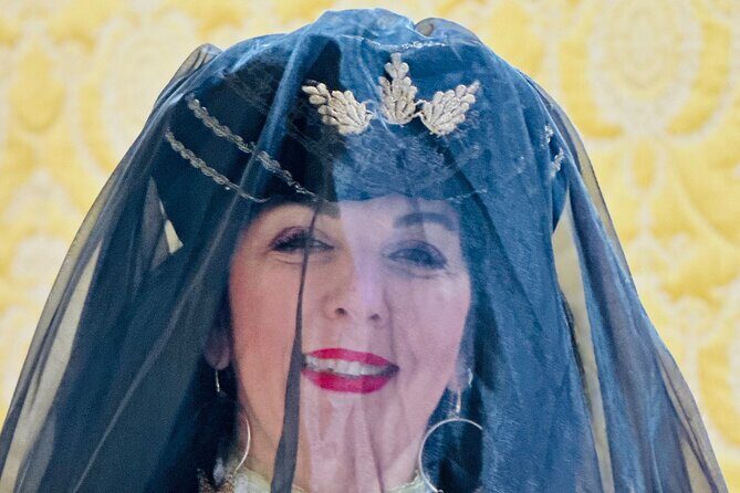 Historical Journey and Dress up Experience in Venetian Carnival - The Guided Walk through Cannaregio