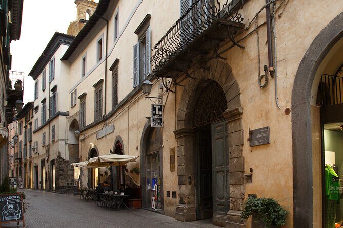 History of Freud in Orvieto - Authenticity and Unique Experiences