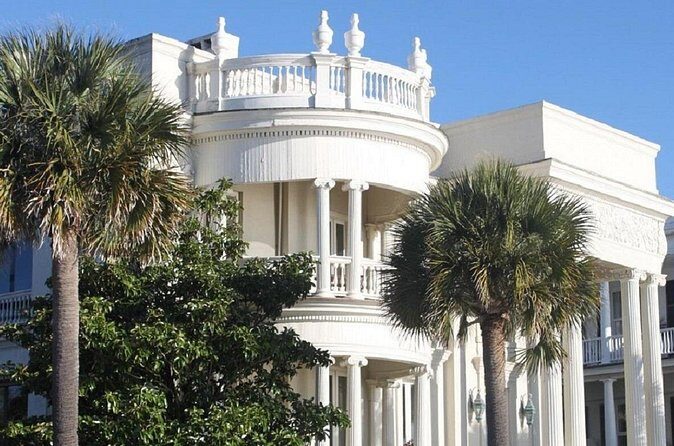 Hollywood Comes to Charleston Tour - What to Expect at the Meeting Point and During the Tour