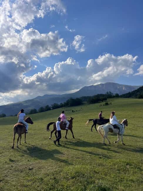 Horseback riding in Dilijan - Why Travelers Love This Tour