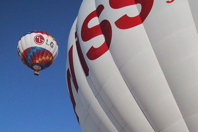 Hot-Air Balloon Ride over Aranjuez with Optional Transport from Madrid - FAQ