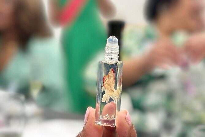 Houston Art of Aromatherapy Perfume Class - Analyzing the Value