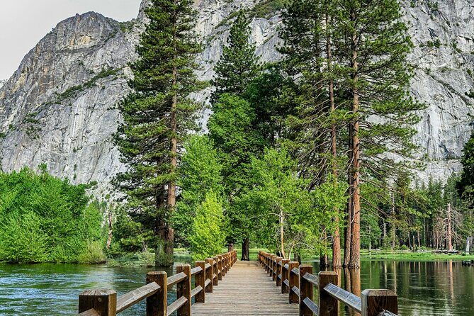 Hwy 140 Route Glacier Point and Yosemite Valley Small Group Tour - The Itinerary: What to Expect at Each Stop