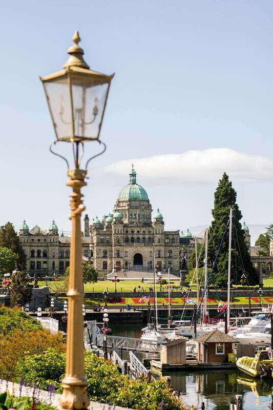 Iconic & Obscure Victoria Walking Tour - A Deep Dive Into the Experience