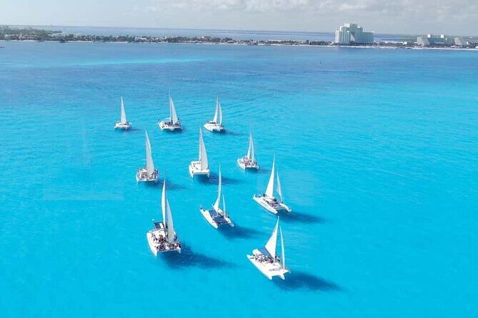 Isla Mujeres Catamaran Adventure Snorkeling Spinnaker and Lunch - The Excitement of Spinnaker Rides