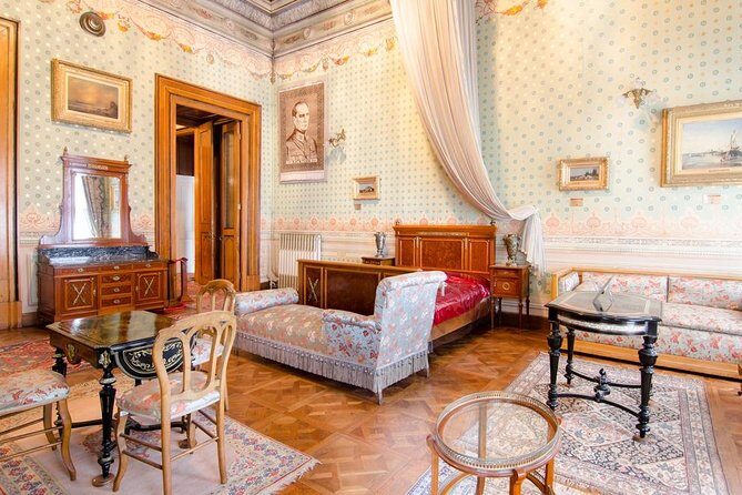 Istanbul Bosphorus Cruise And Dolmabahce Palace Tour  Full Day - The Sum Up: Who Is This Tour Best For?