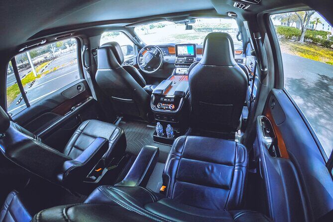 Jacksonville Airport Private Lux Car Transfer to Downtown Hotels - Why Choose This Private Transfer?