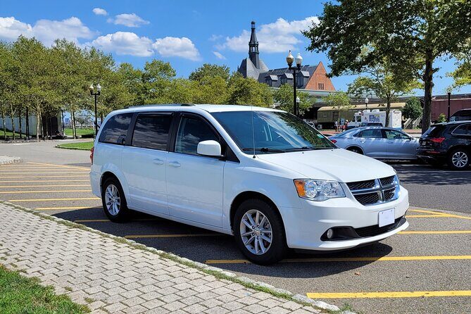 JFK Airport XL Mini Van Transport To Times Square New York - Why This Transfer Works Well