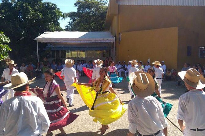 Journey Through The Pochutla Marketplace - Practical Tips for Making the Most of the Tour