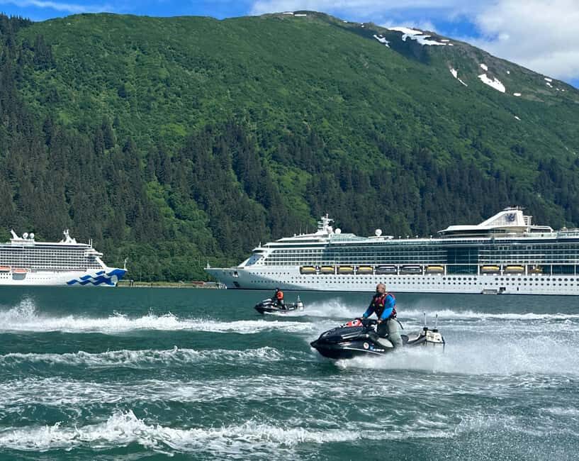 Juneau: 3-hour jet ski glacier view and whale watch - Practical Details and Tips