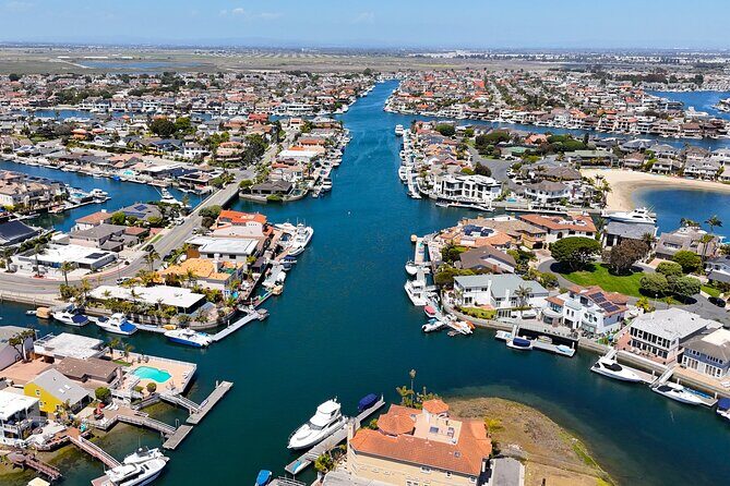 Kayak Rental in Huntington Beach - Who Should Consider This Kayaking Experience?