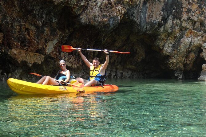 Kayak tour with snorkeling and marine biologist - The Value of the Experience