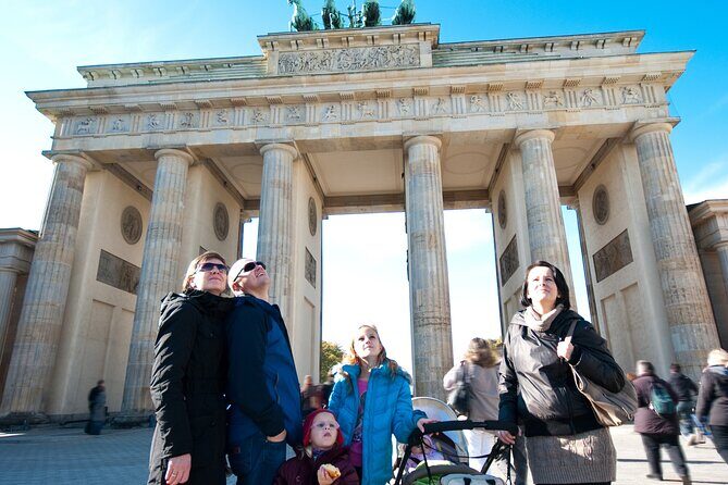 Kid-friendly Berlin City Center Highlights Tour for Families - Starting Point: Brandenburg Gate