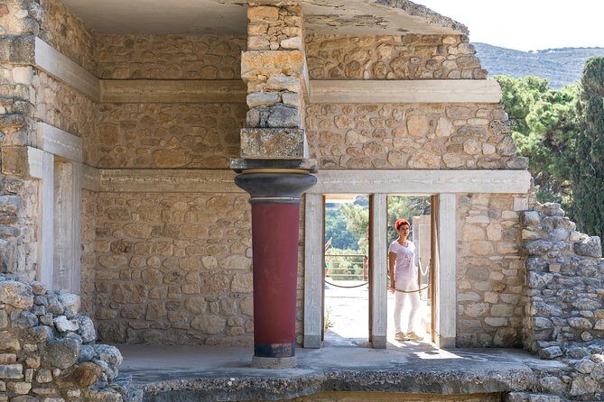 Knossos Palace Tour with Transfer & Skip-the-Line Entry Ticket - The Itinerary: What to Expect Step-by-Step