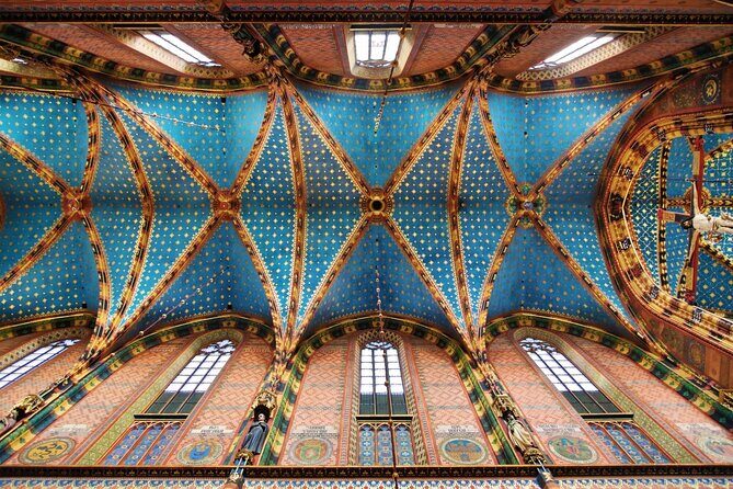 Krakow: Old Town, Mary's Church and Rynek Underground Guided Tour - The Underground Museum: A Hidden Layer of Krakow