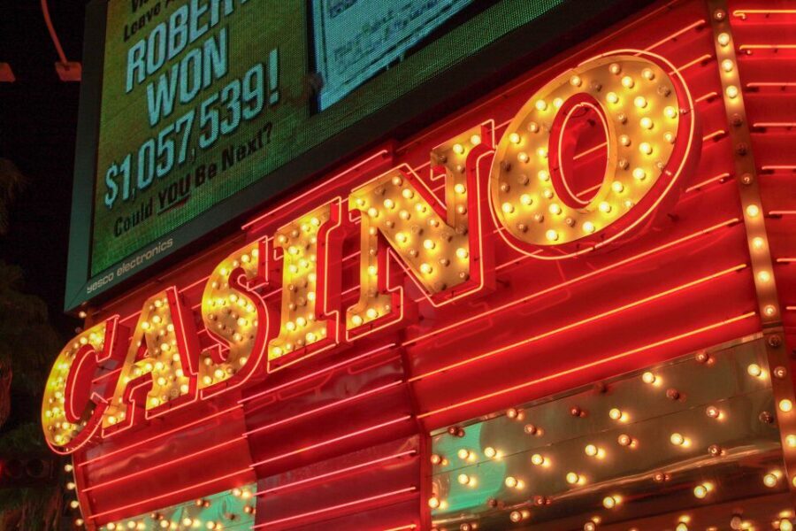 LA: 2-Day Las Vegas Tour with Hoover Dam & Accommodation - Day 2: Hoover Dam and Return to Los Angeles