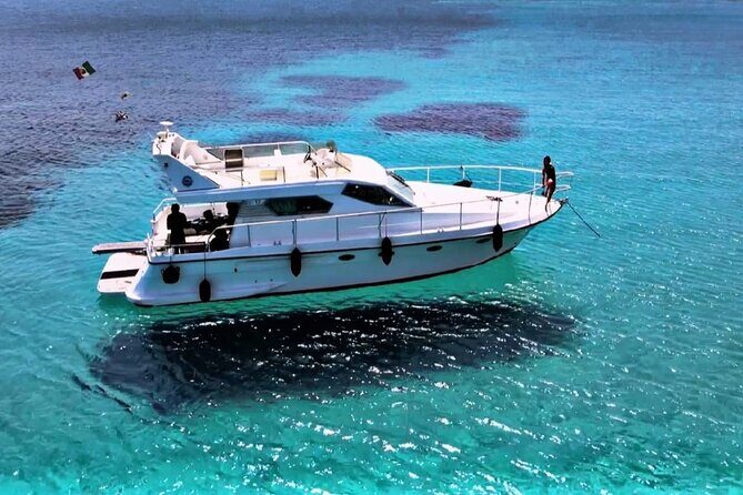 La Maddalena Archipelago Tour with Motorboat DC12 - What You Can Expect from This Tour