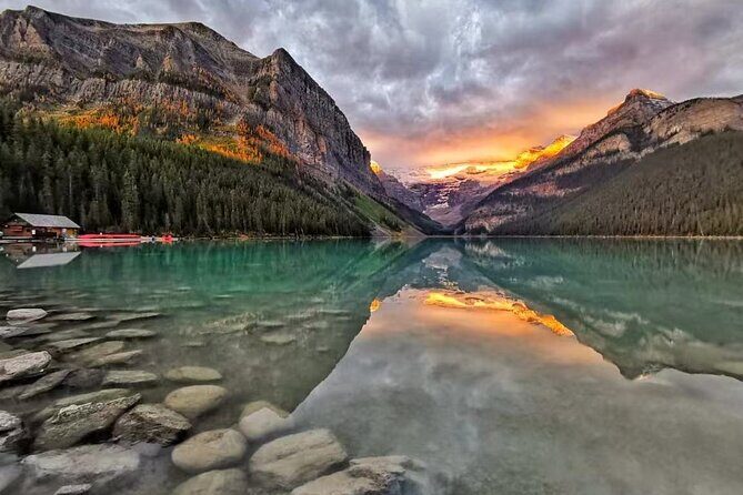 Lake Louise, Moraine Lake, Johnston Canyon Private Day Tour - Practical Considerations and Tips