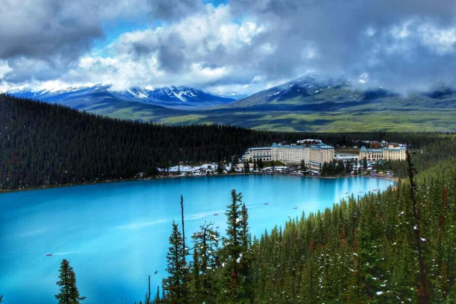 Lake Louise,Moraine,Emerald Lake,Johnston Canyon & BanffTour - What the Reviews Say